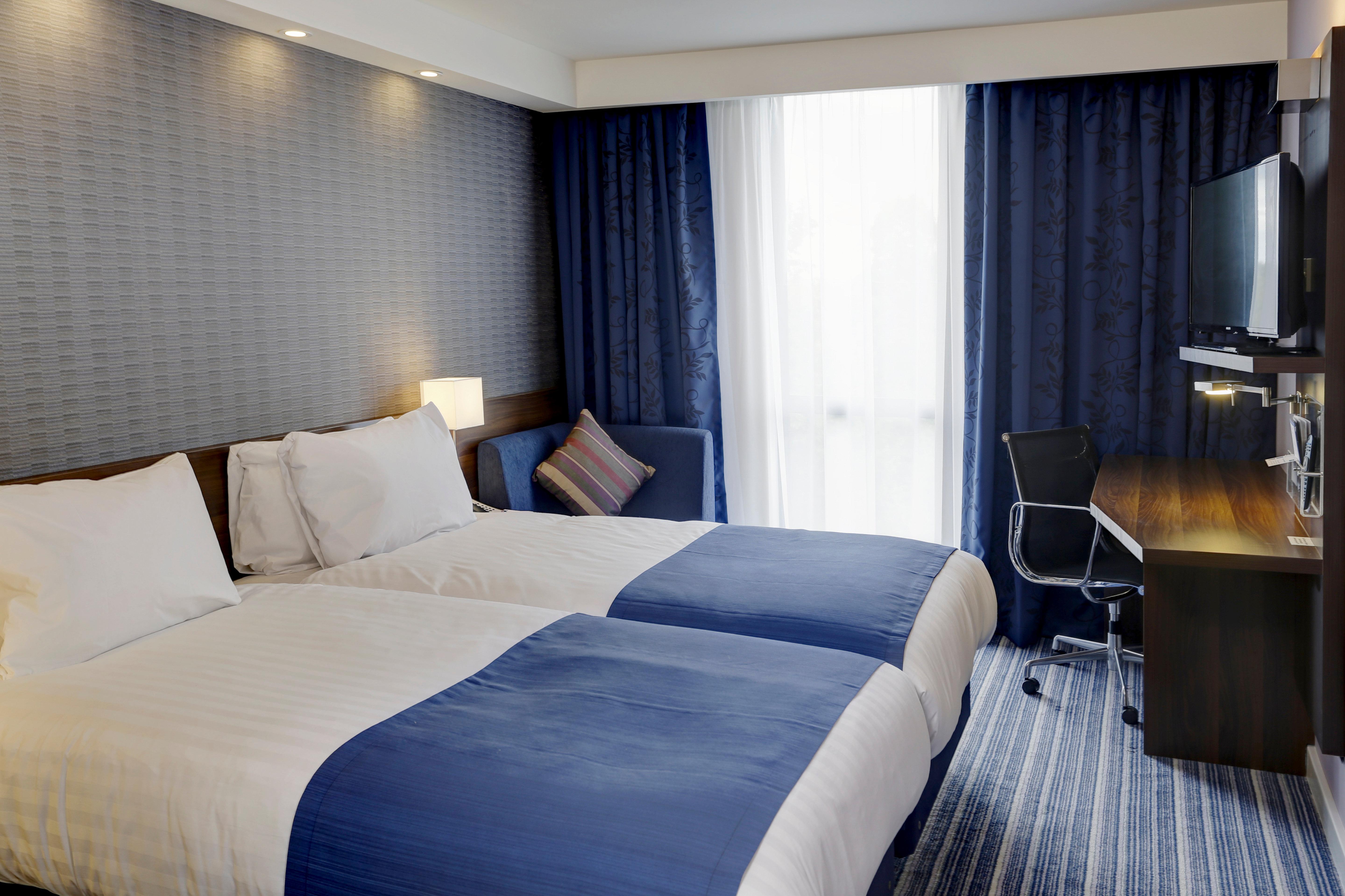 Holiday Inn Express London - Excel, An Ihg Hotel Buitenkant foto